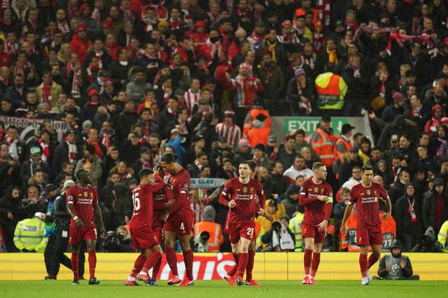 高尔夫球重庆女子公开赛挥杆 首轮彭严萱63杆破纪录领先高尔夫球重庆女子公开赛挥杆 首轮彭严萱63杆破纪录领先